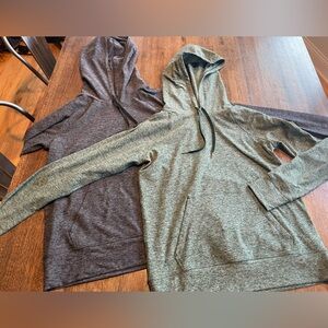 Outdoor Voices (2) Cloud Knit Performance Shirts - size M